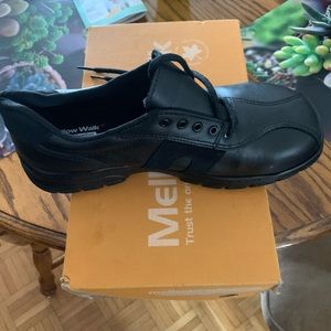 Mellow walk Safety Shoes size 8.5